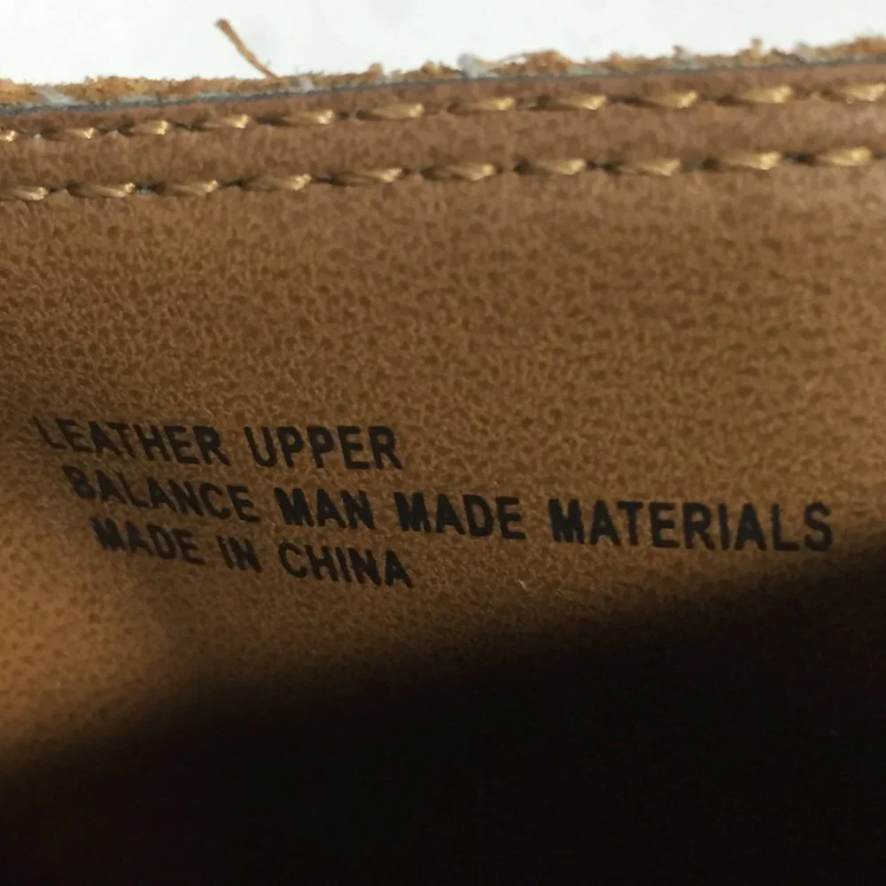 Born b.o.c. Clogs - Picture 13 of 16
